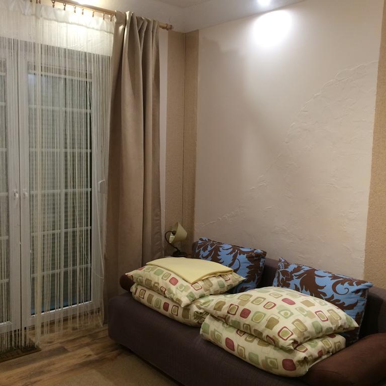W Jantar - Lilasun Apartment